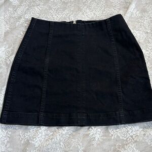 Wild Fable Black Denim Mini Skirt Stretchy Size 4 Small